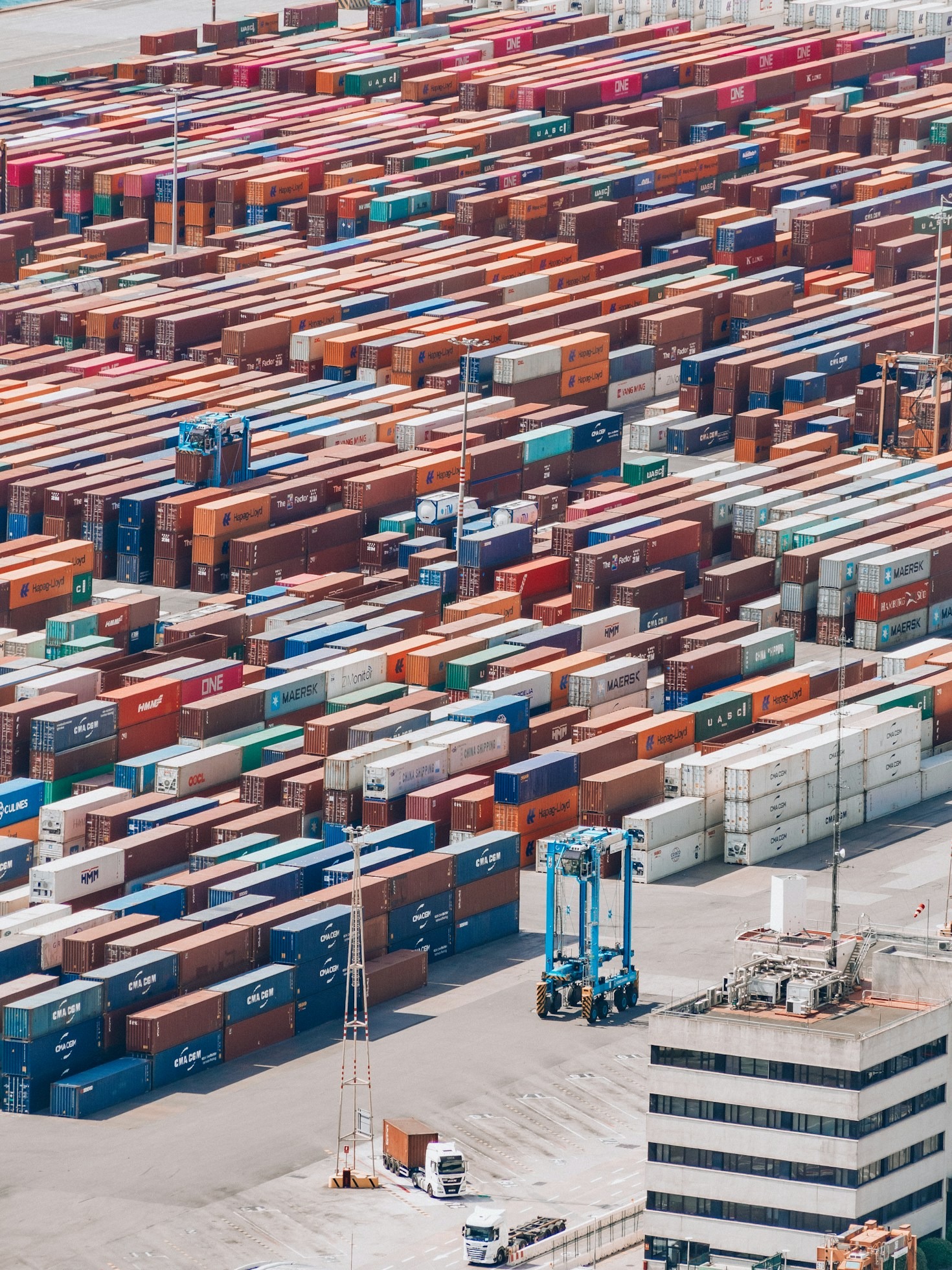 Managing Commercial Cash Flow and Invoicing During Slow Freight Seasons